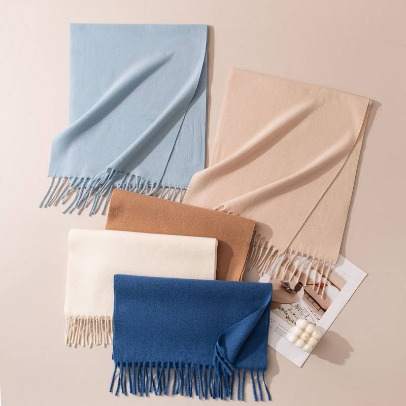 ผ้าพันคอทรงท่อ กันลม อ่อนโยนต่ - Infinity Scarf Knit บทวิจารณ์และราคา